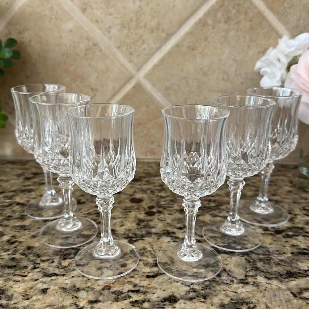 Made in France: Set of 7 Crystal Shot Glasses - Cristal D’Arques